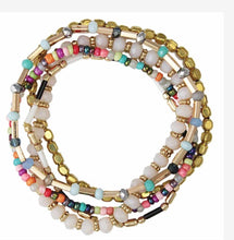 Load image into Gallery viewer, Multi-colored beaded bracelet
